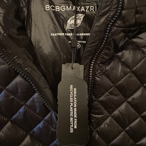 ♠️NWT BCBG MaxAzria  Feather Free Eco-Friendly Fill Light Jacket w/Hood - Picture 7 of 7
